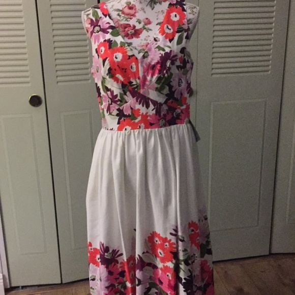 Donna Morgan Floral Print Dress - Picture 2 of 8